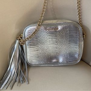 NWOT Victoria Secret Camera Crossbody Bag in faux silver serpent